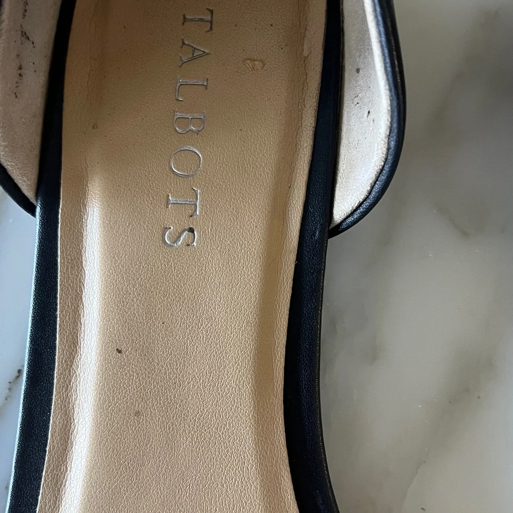 Talbots sandals - Picture 2 of 8